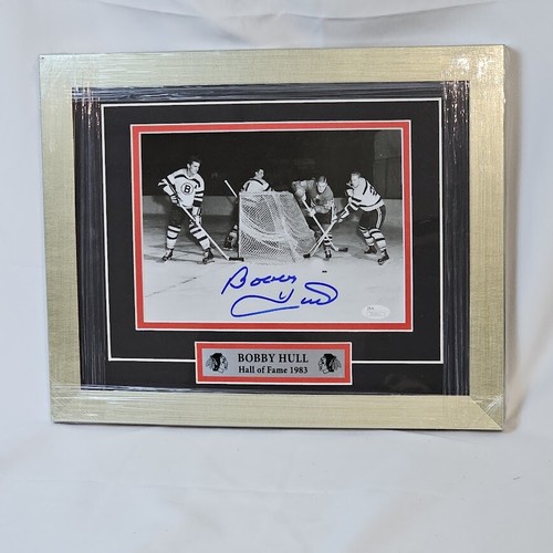 Bobby hull signed - hull,